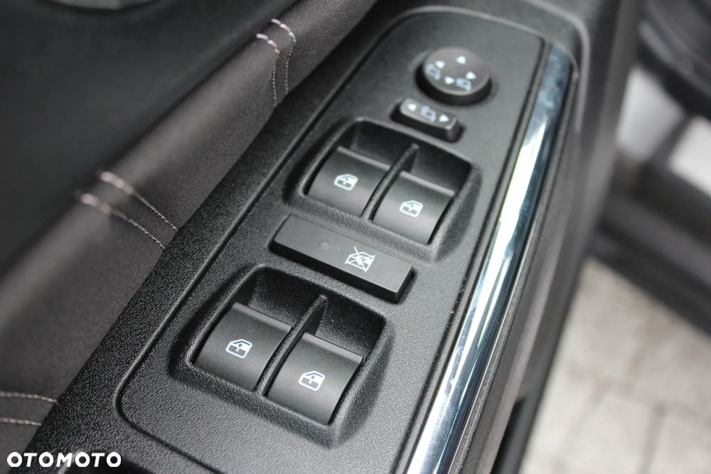 Lancia Delta 1.6 MultiJet 16v Silver - 12