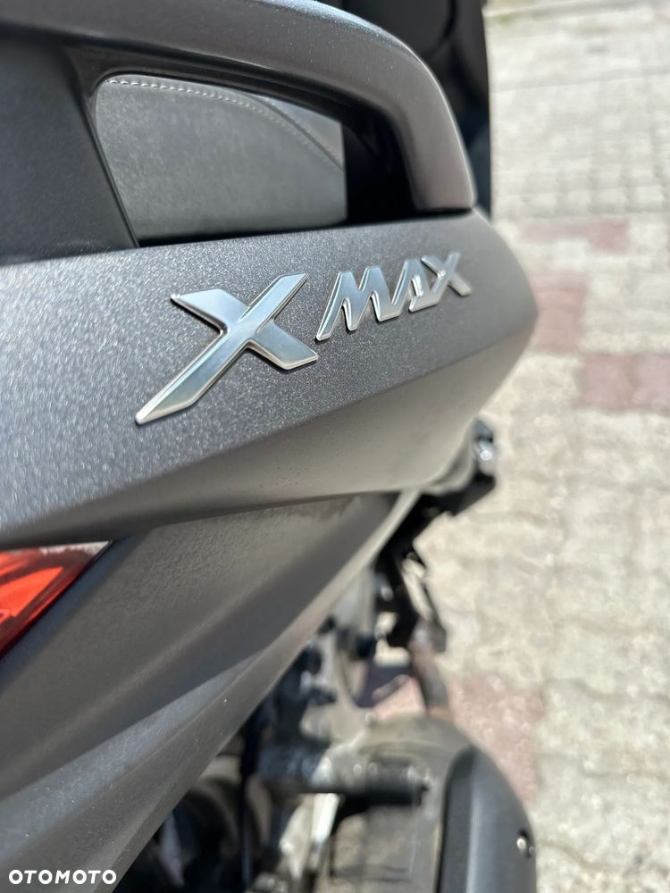 Yamaha X-max - 25