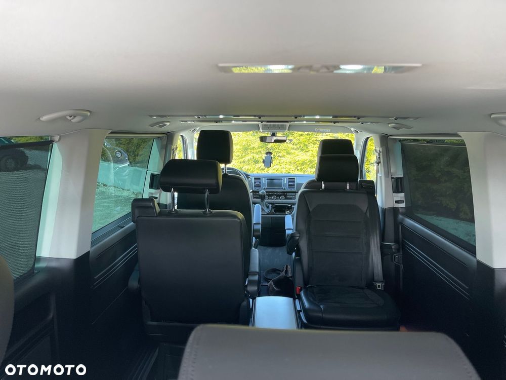 Volkswagen Multivan - 8