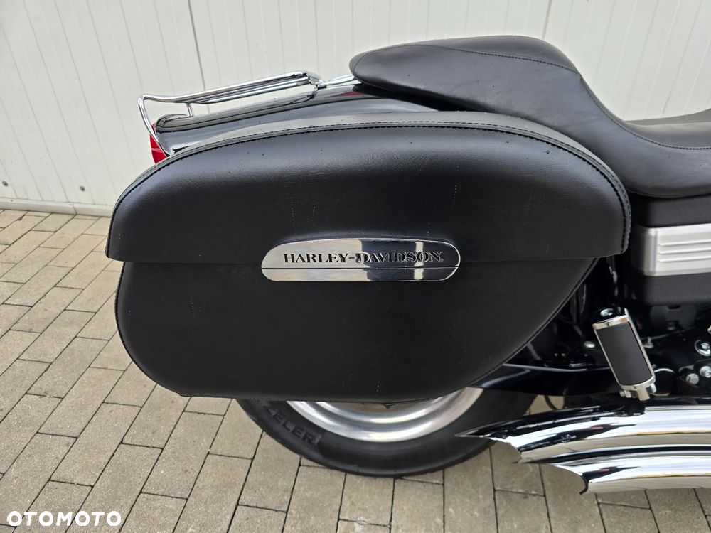 Harley-Davidson Dyna Fat Bob - 4