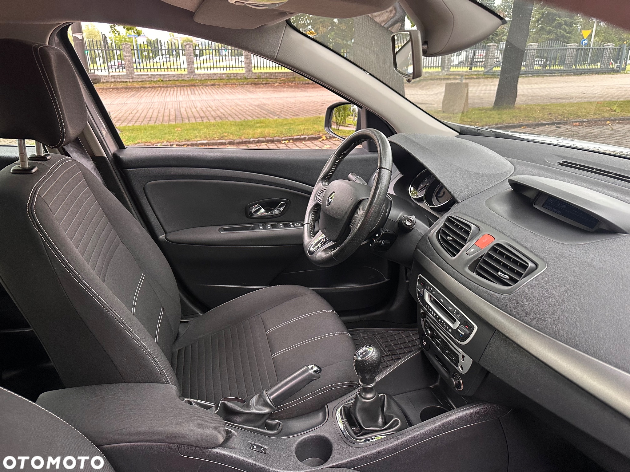 Renault Fluence 1.5 dCi Life - 30