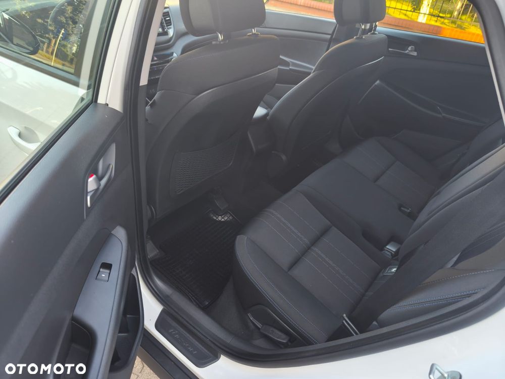Hyundai Tucson 1.6 GDi 2WD Select - 13