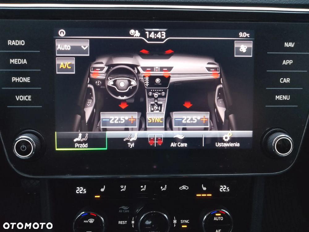 Skoda Superb 2.0 TDI SCR Style DSG - 14