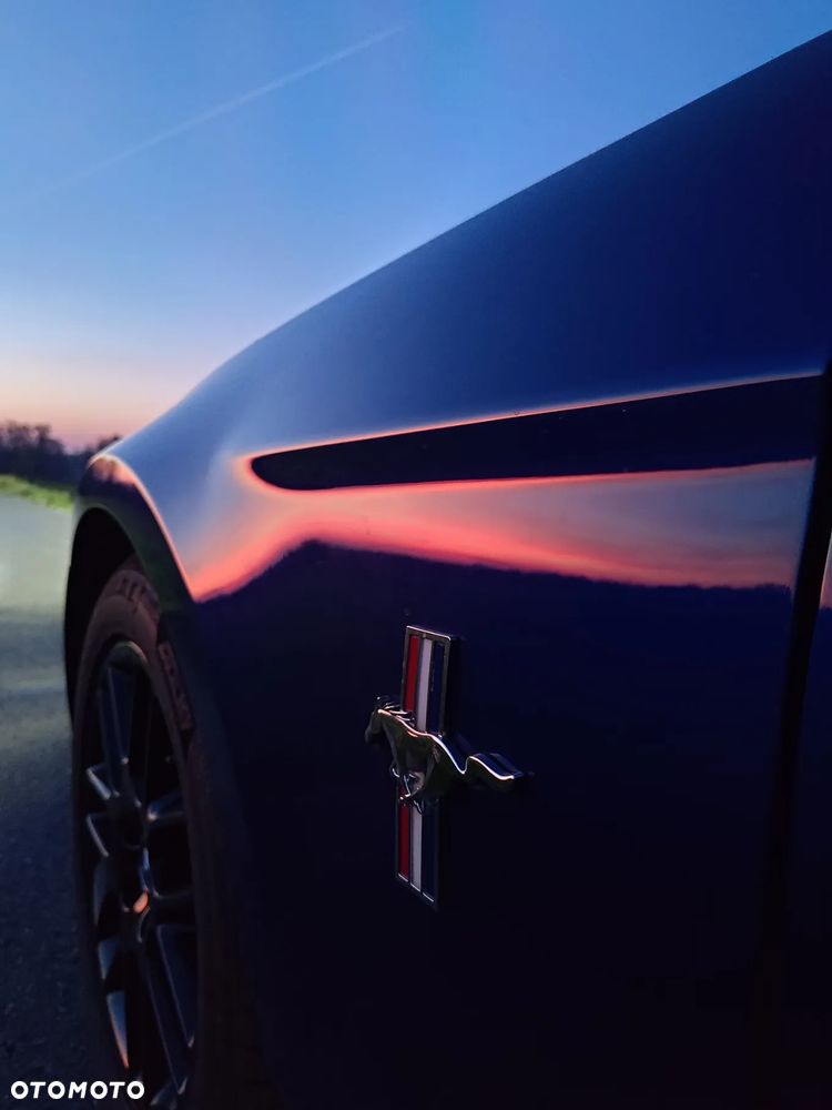 Ford Mustang 3.7 V6 Premium - 12