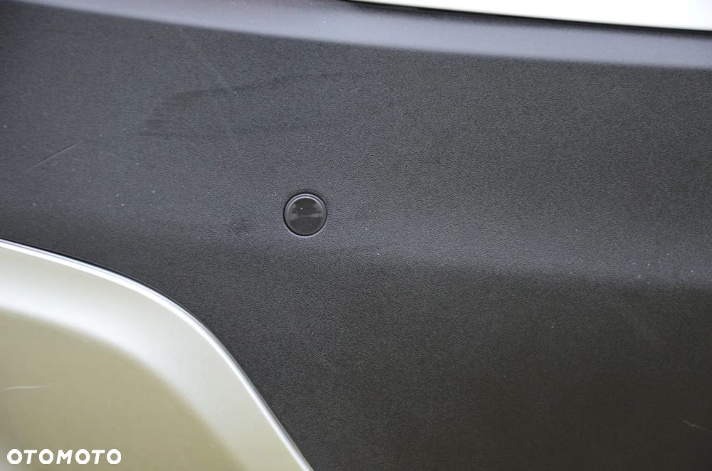 Volvo V40 Cross Country D2 Momentum - 35