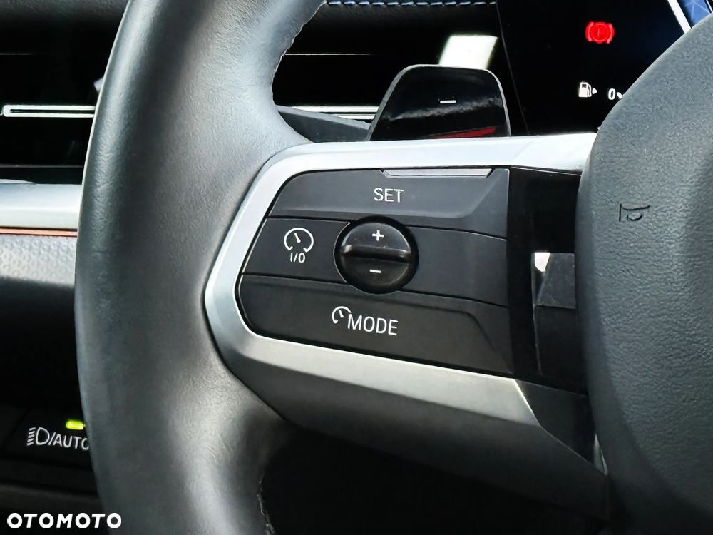 BMW X1 sDrive20i - 19