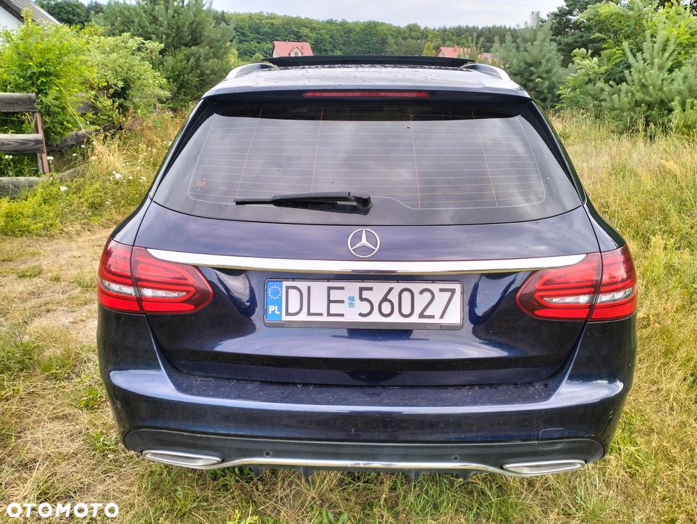 Mercedes-Benz Klasa C 200 d T 9G-TRONIC AMG Line - 27