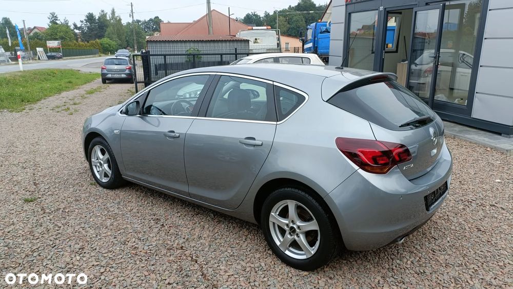 Opel Astra - 6