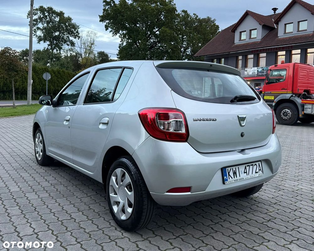 Dacia Sandero 1.5 dCi Laureate - 8