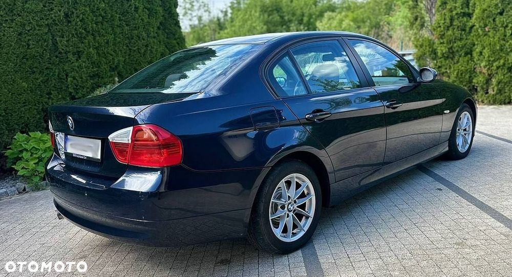 BMW Seria 3 - 18