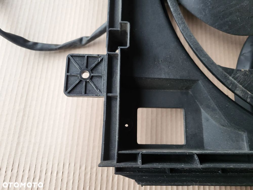 Wentylator chłodni Peugeot 308 T9 - 10