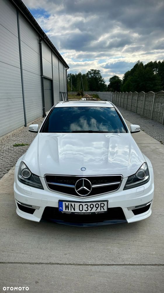 Mercedes-Benz Klasa C 63 AMG AMG SPEEDSHIFT MCT - 9