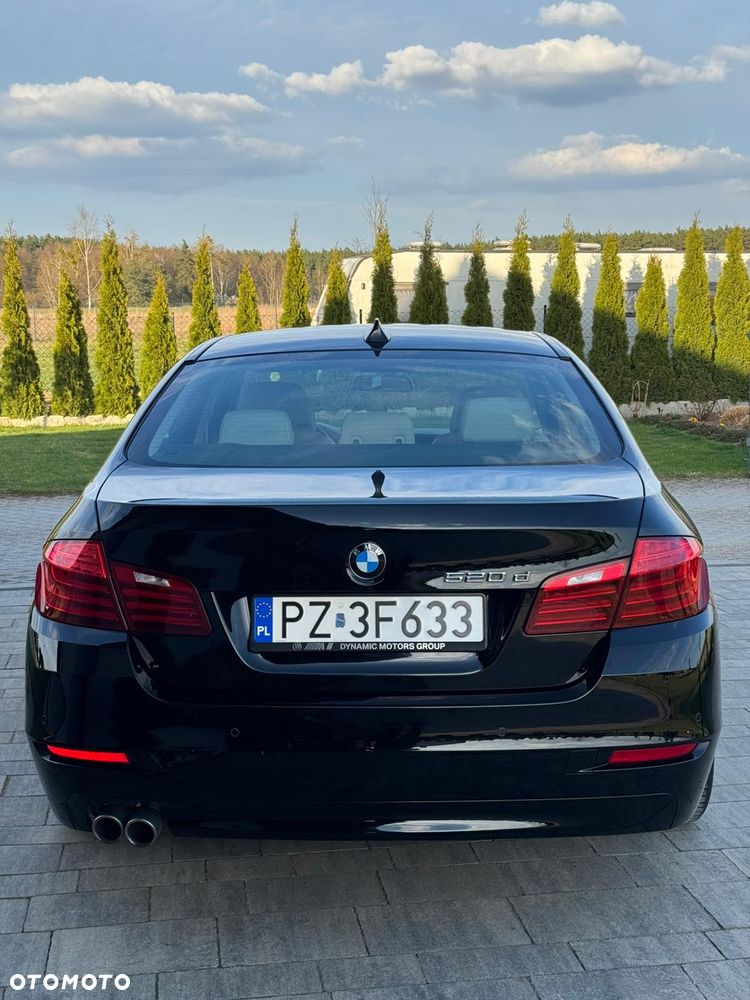 BMW Seria 5 520d - 6