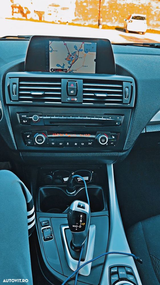 BMW Seria 1 118d Aut. Sport Line - 10