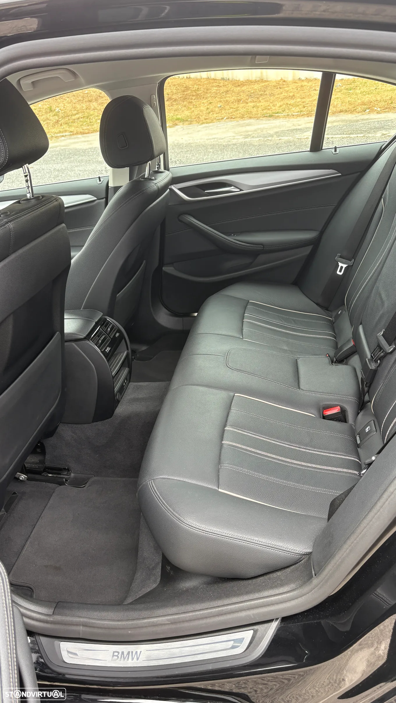 BMW 520 e - 12