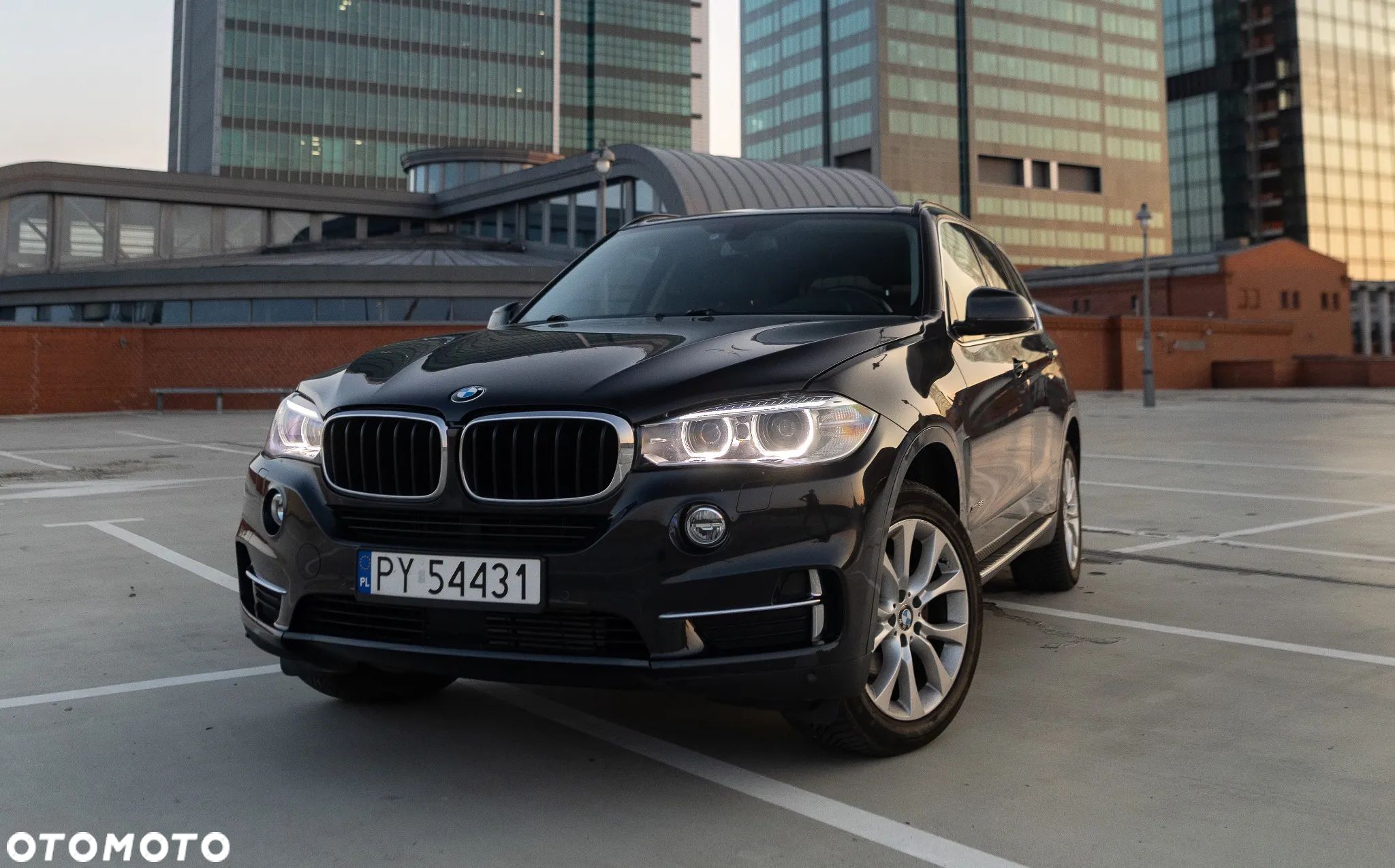 BMW X5 xDrive35i Sport-Aut - 1