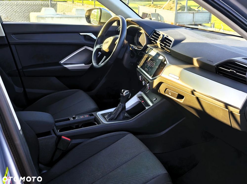 Audi Q3 - 22