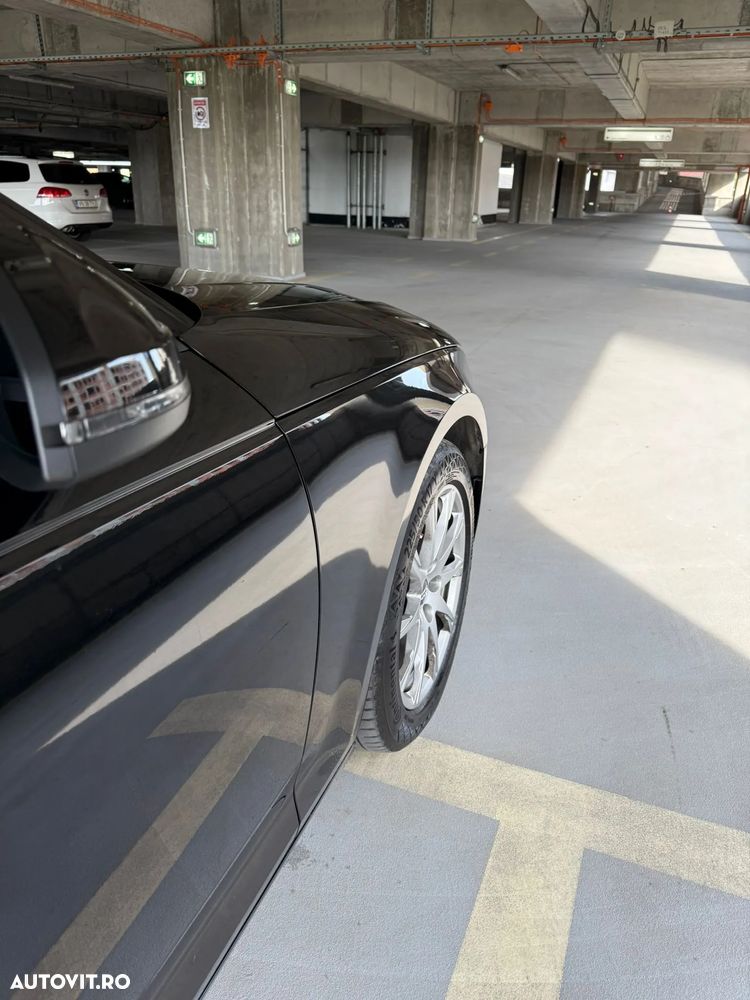 Audi A4 35 TFSI S tronic MHEV Basic - 4