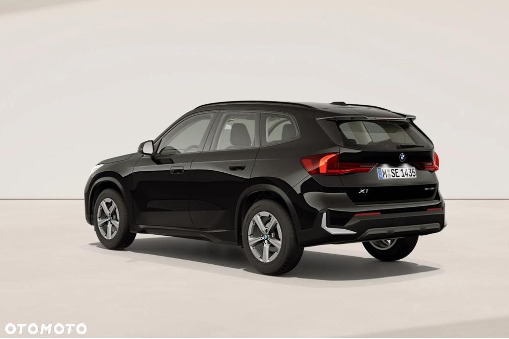 BMW X1 - 4