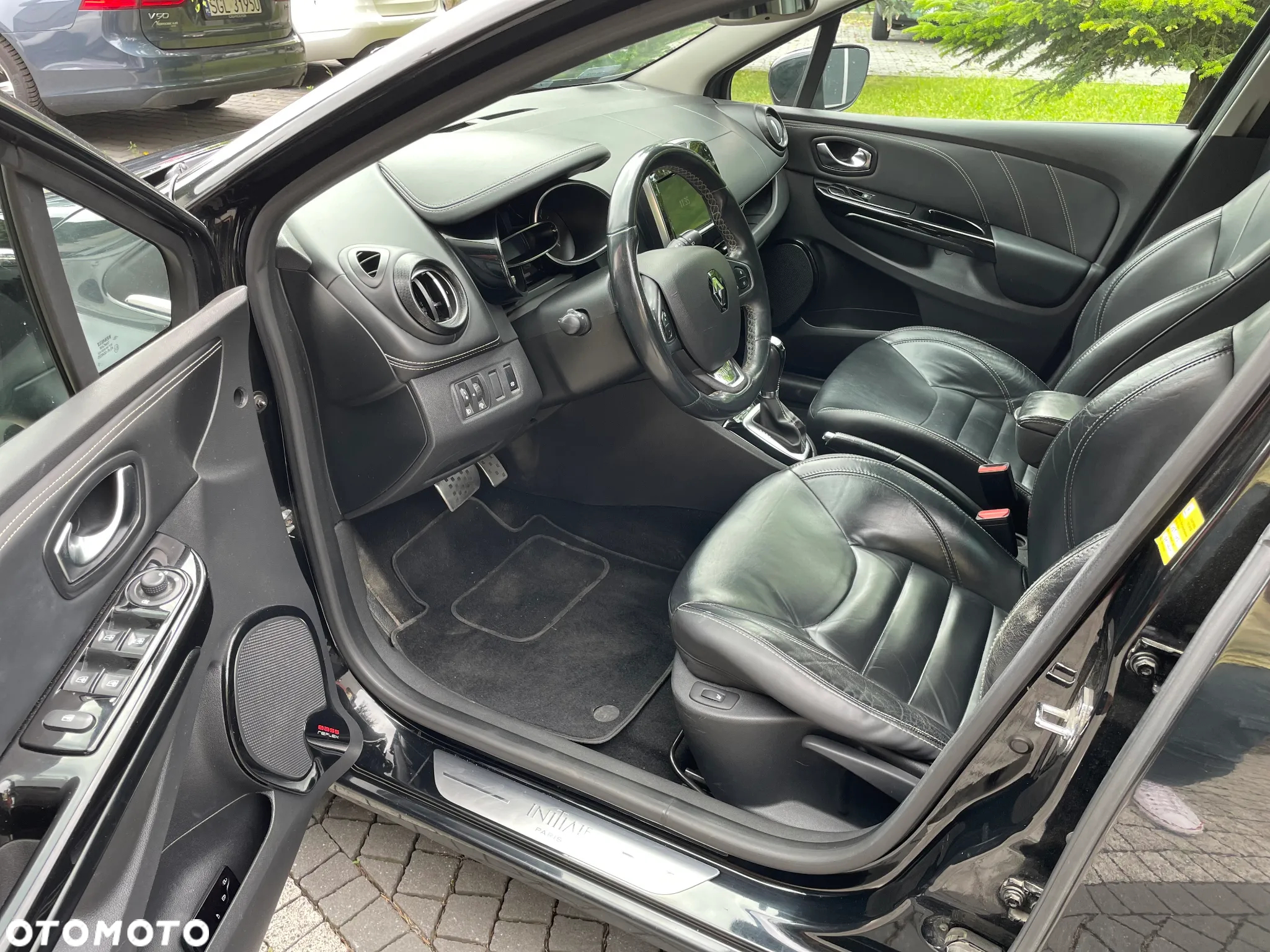 Renault Clio Energy dCi 90 Start & Stop EDC INITIALE PARIS - 11
