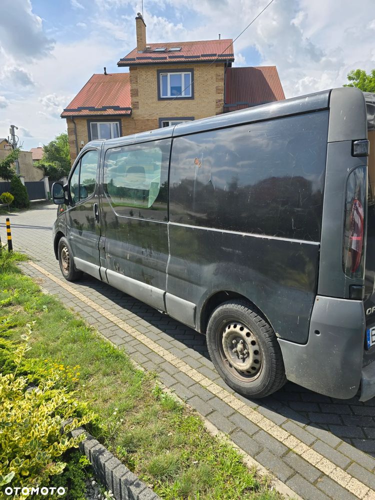 Opel Vivaro - 7