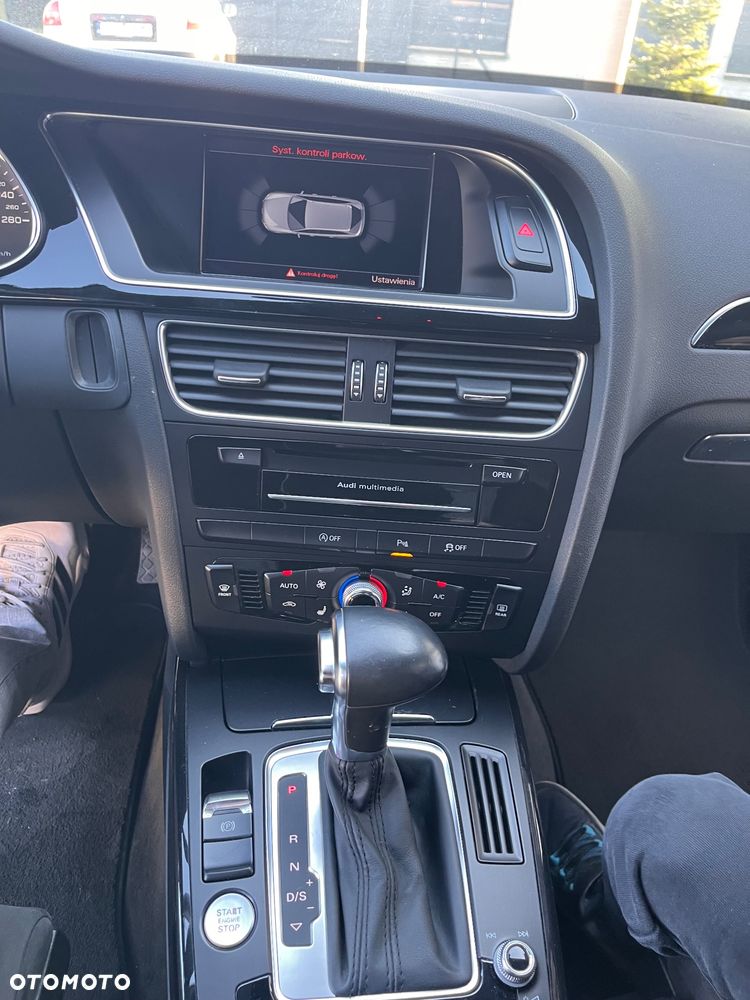 Audi A4 Avant 2.0 TDI DPF quattro S tronic S line Sportpaket - 22