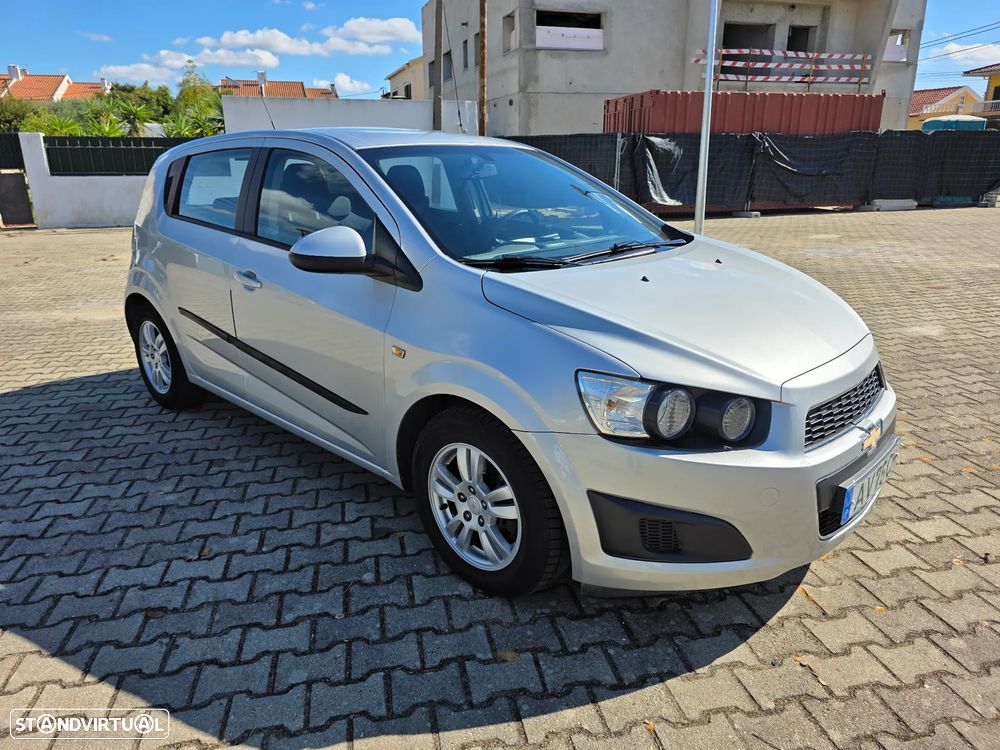 Chevrolet Aveo 1.3 VCDi LTZ - 4