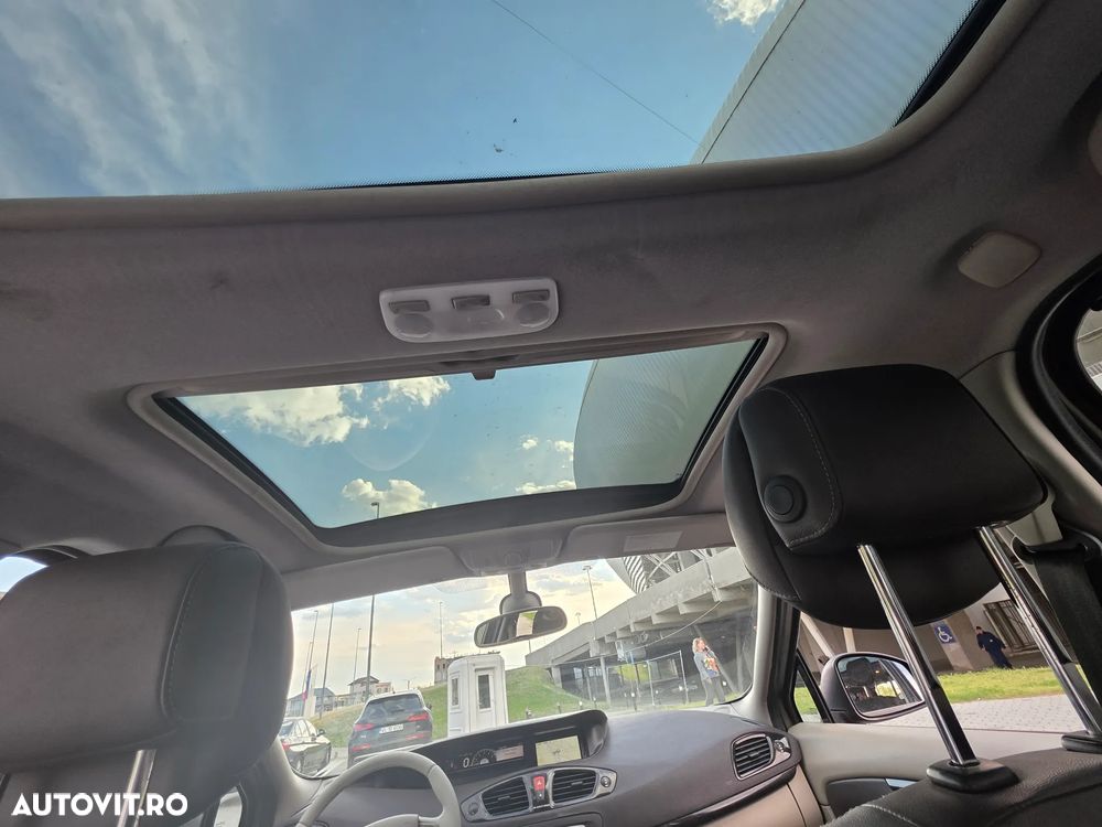 Renault Scenic 1.5dCi Expression - 8