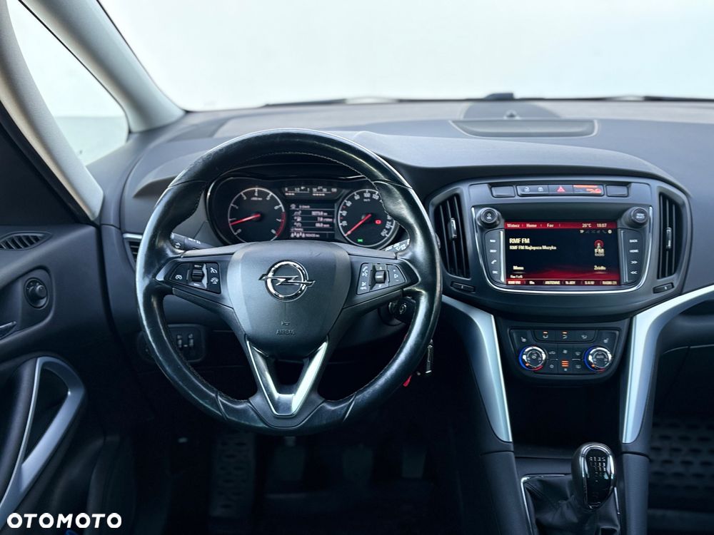 Opel Zafira - 7