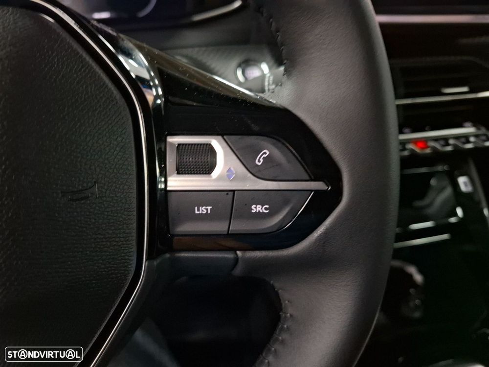 Peugeot e-208 50 kWh Allure - 17