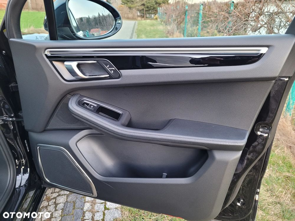 Porsche Macan S PDK - 25