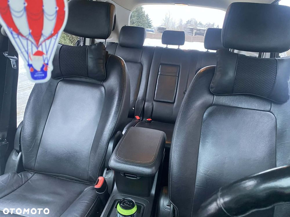 Chevrolet Captiva 2.2 D LTZ - 13