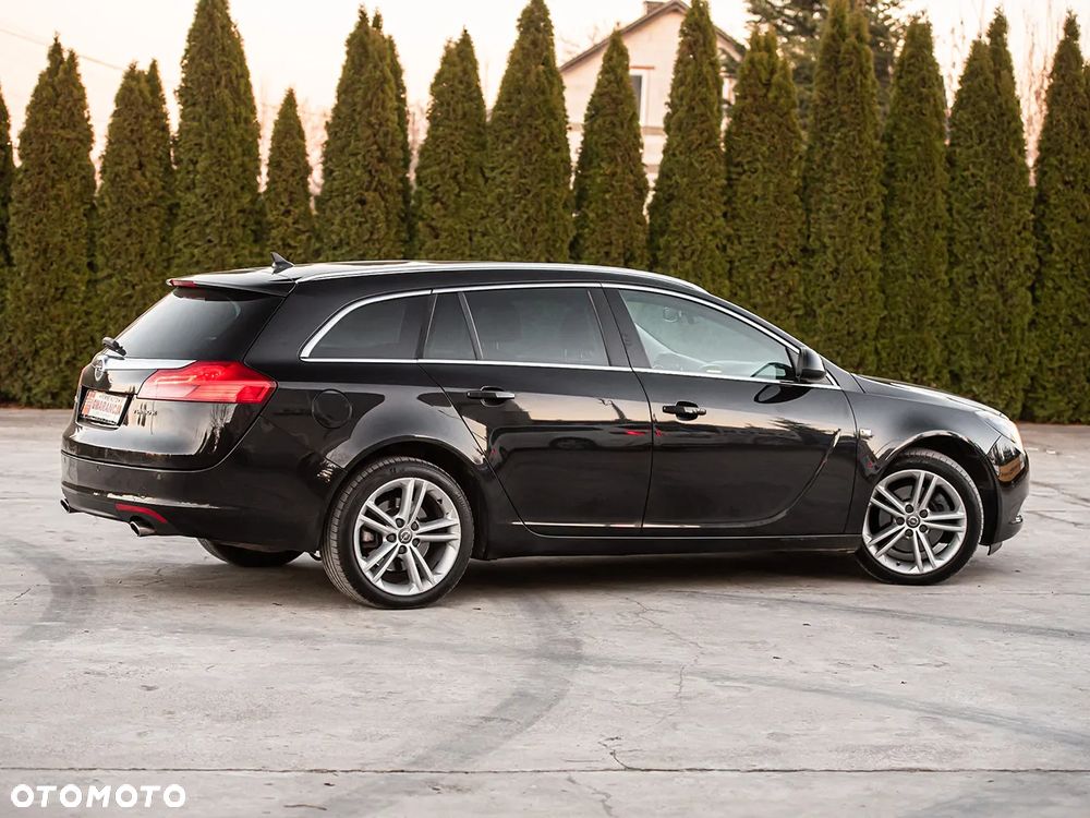 Opel Insignia - 15