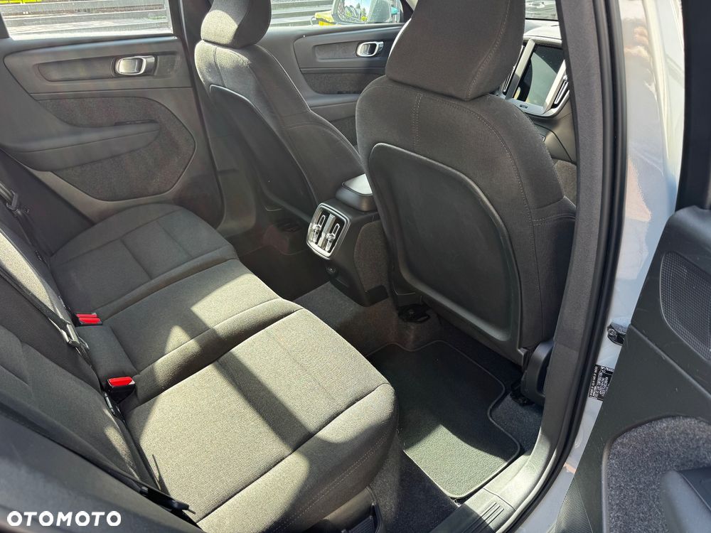 Volvo XC 40 B3 Core - 16