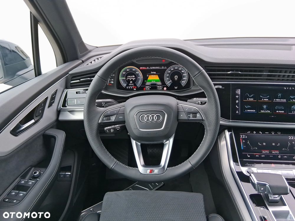 Audi Q7 55 TFSI e PHEV Quattro S Line Tiptr - 12