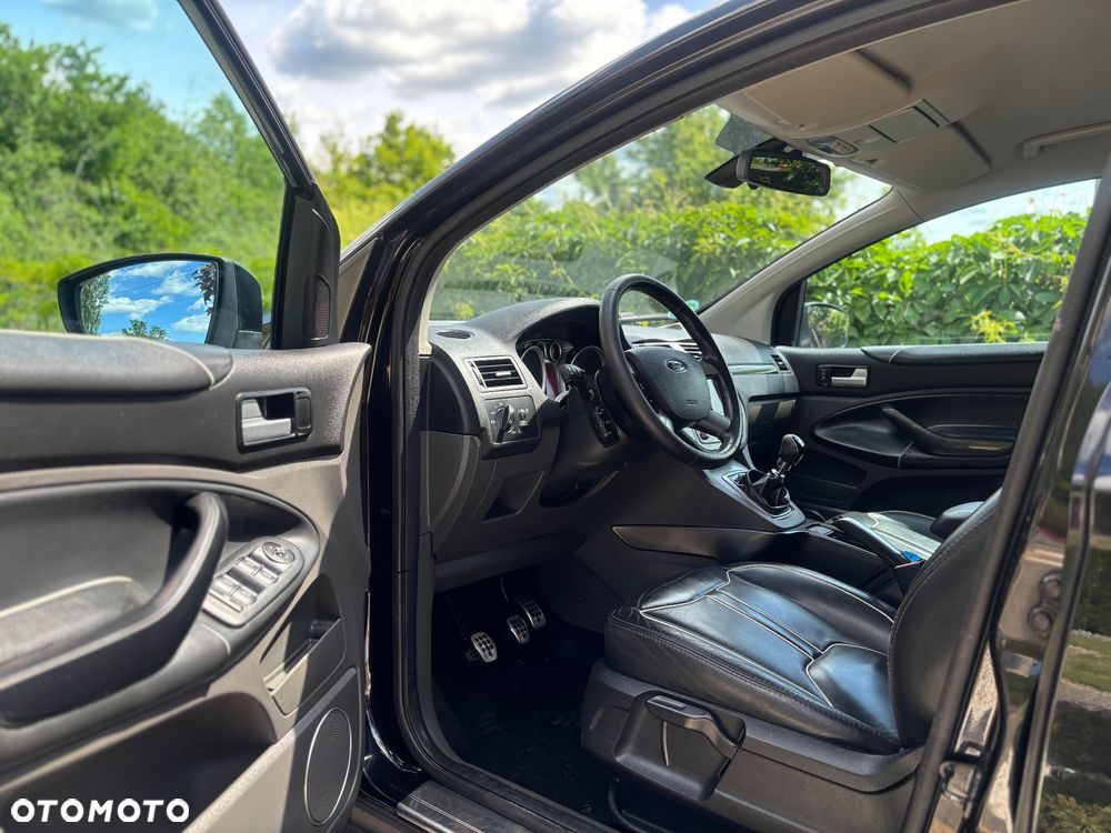 Ford Kuga 2.0 TDCi Individual - 11