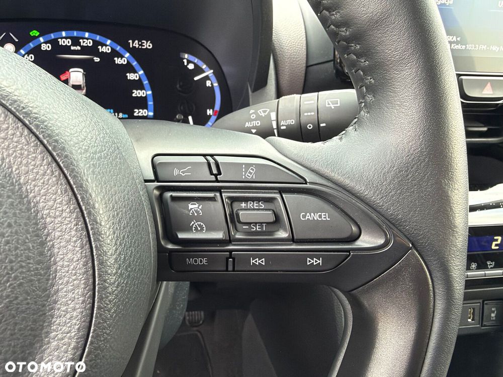 Toyota Yaris Cross Hybrid 1.5 Executive - 14
