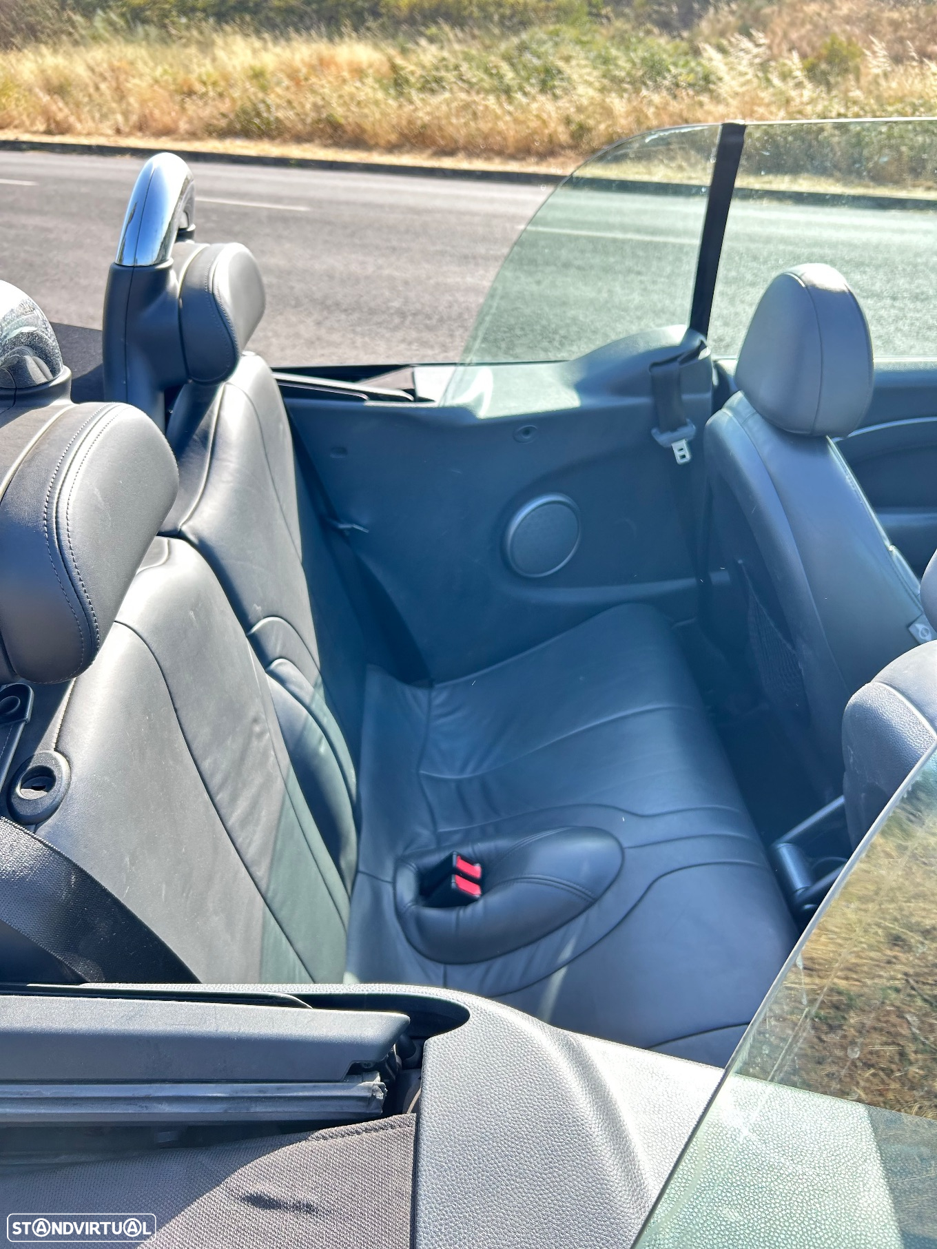 MINI Cabrio Cooper - 21