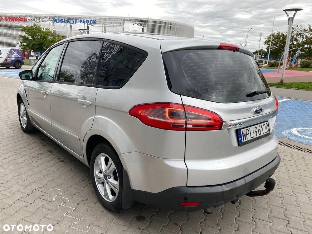 Ford S-Max 2.0 Ambiente - 2