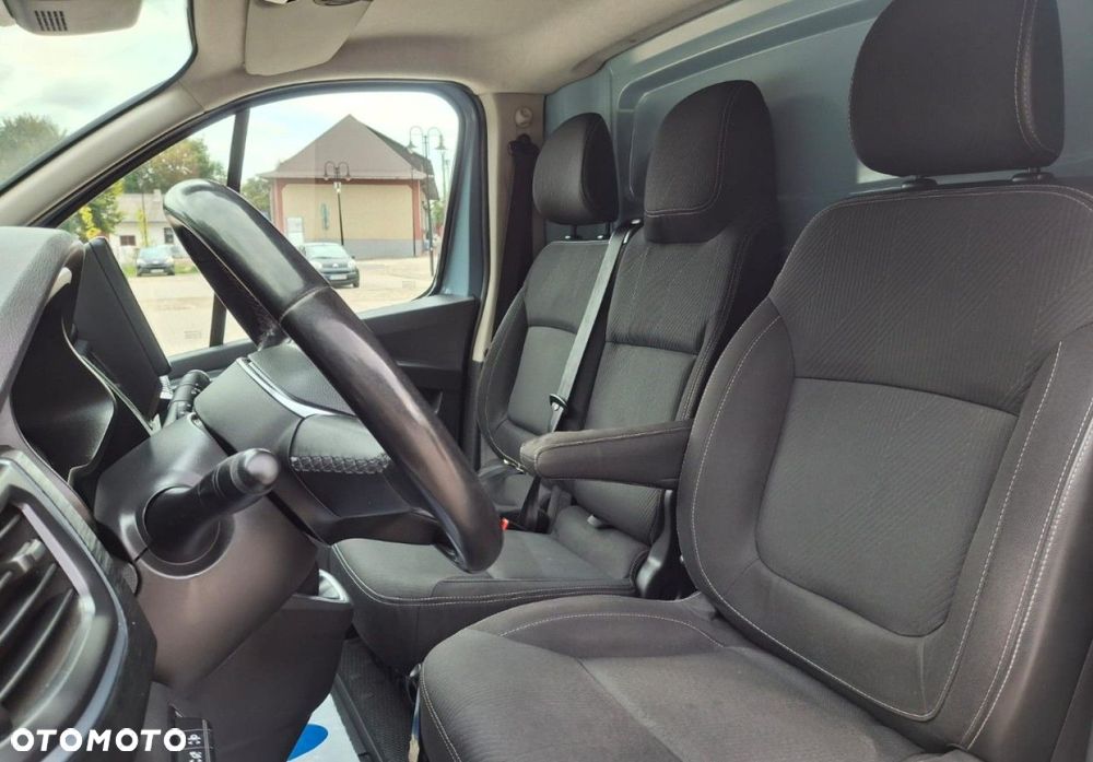 Renault Trafic - 9