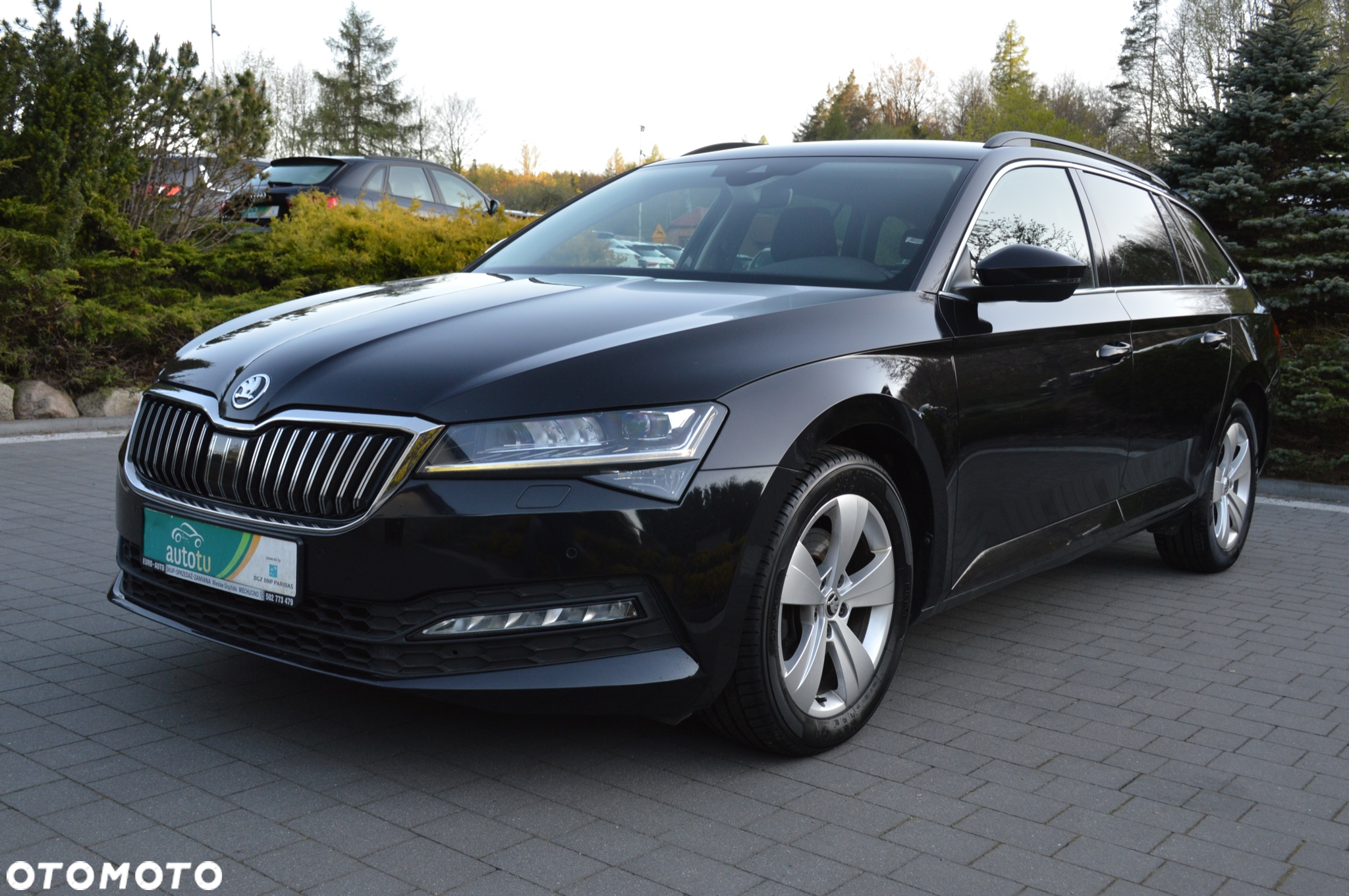 Skoda Superb 2.0 TDI SCR Sportline DSG - 2