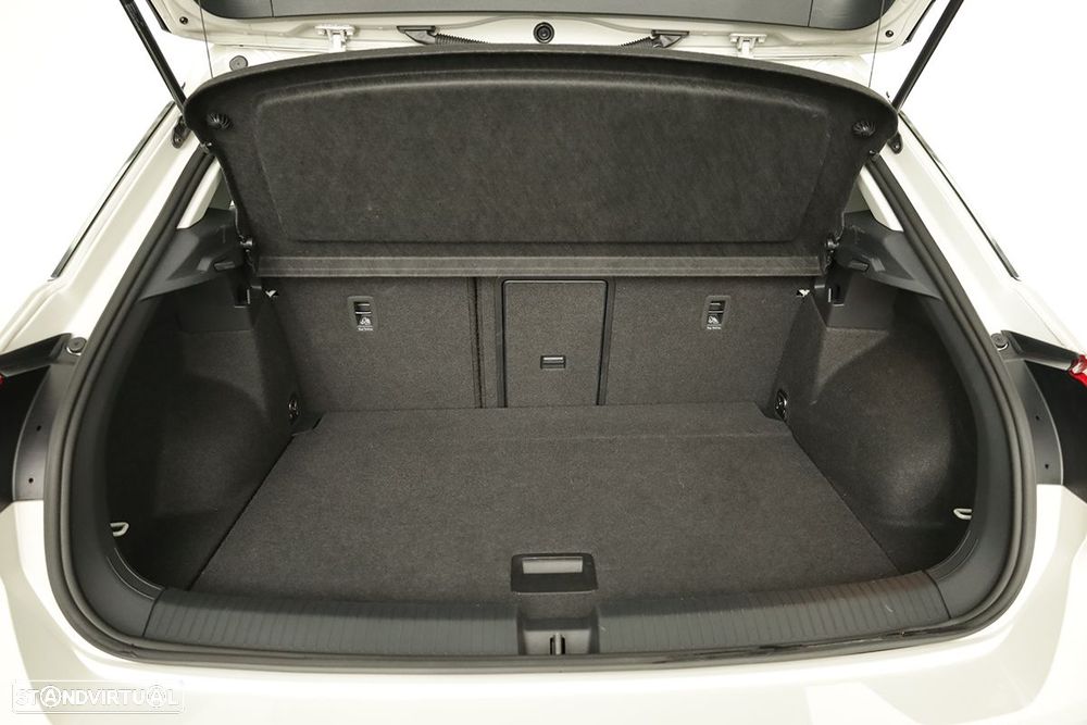 VW T-Roc 1.0 TSI Life - 23