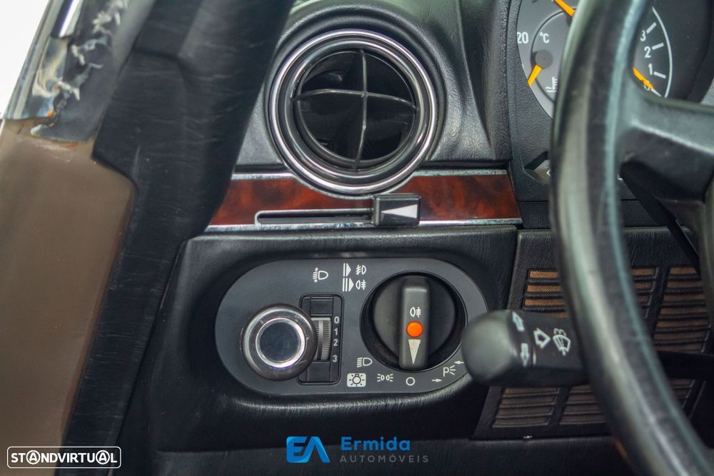 Mercedes-Benz SL 300 - 45