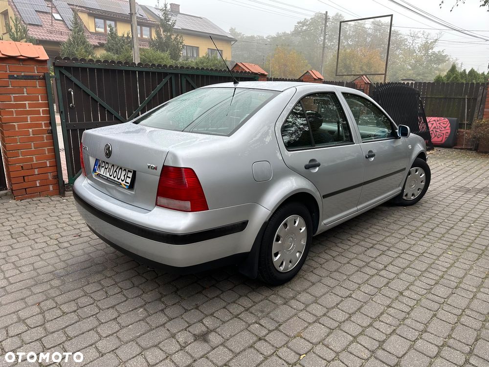 Volkswagen Bora - 7