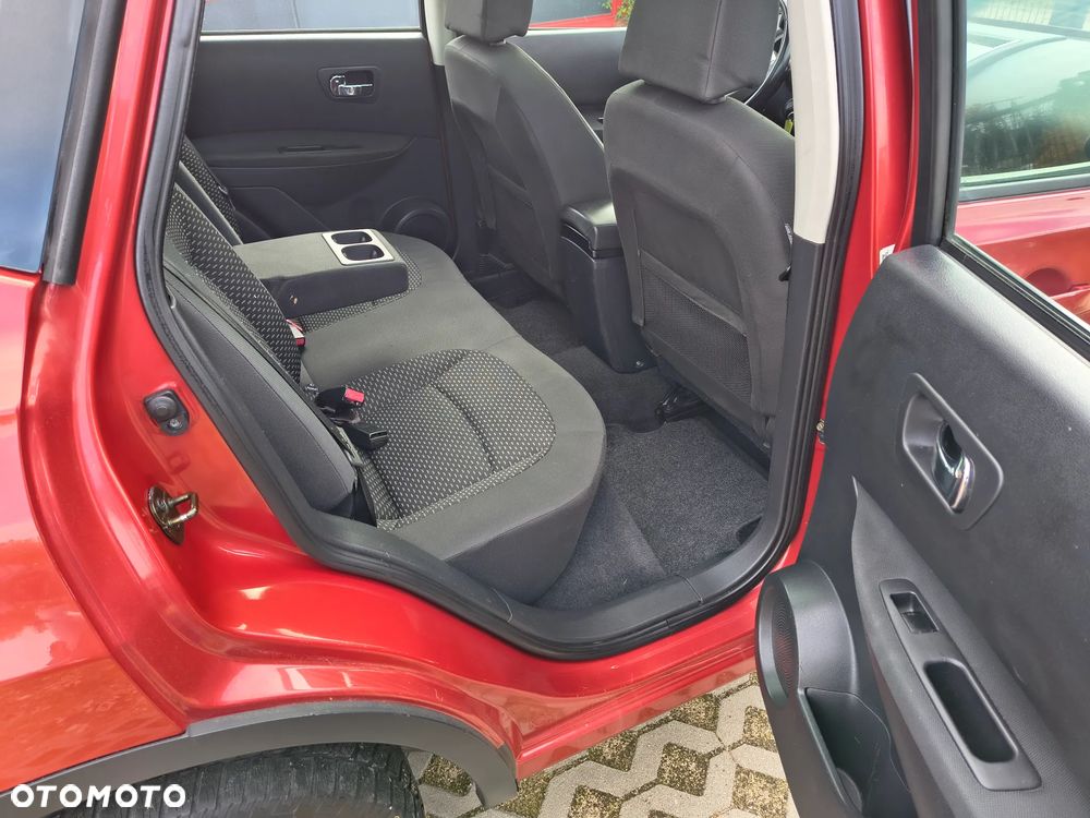 Nissan Qashqai - 12