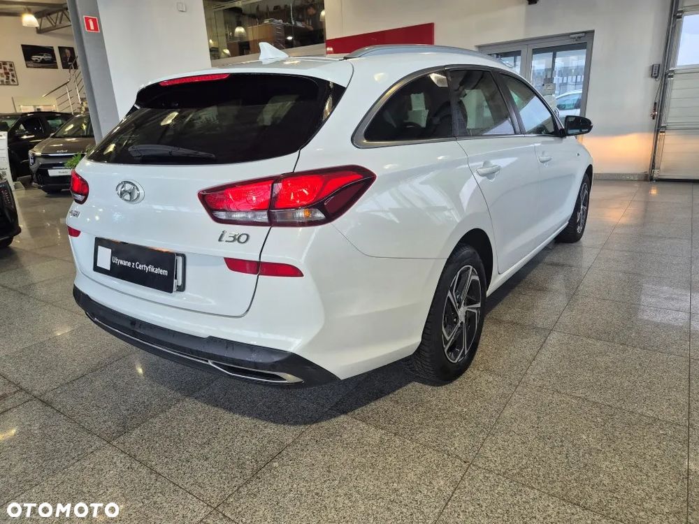 Hyundai i30 1.5 T-GDI 48V-Hybrid DCT Prime - 18