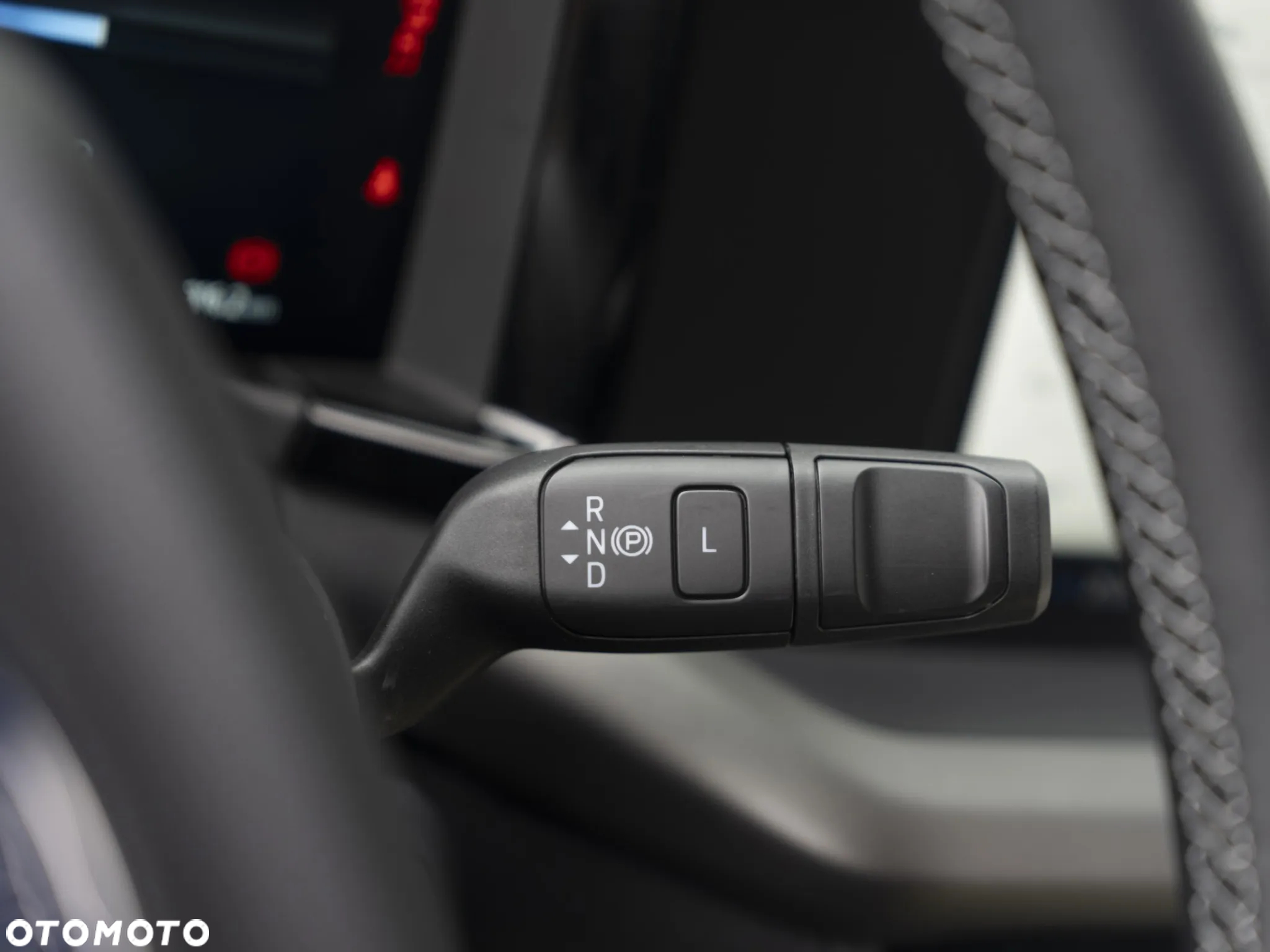 Ford E-Transit Courier - 16