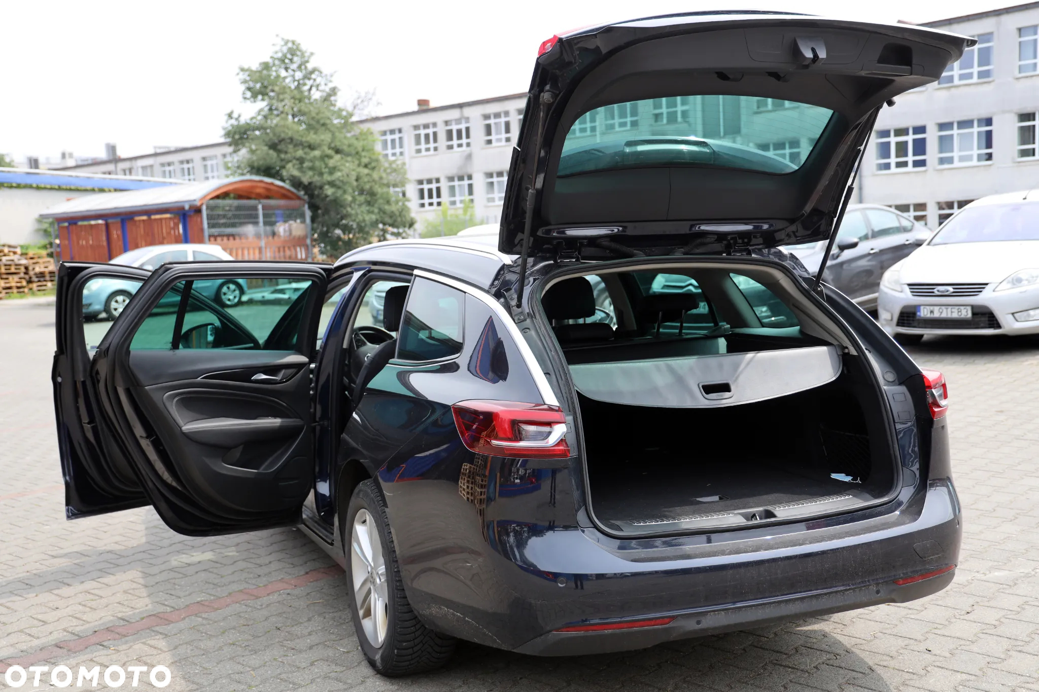 Opel Insignia - 2