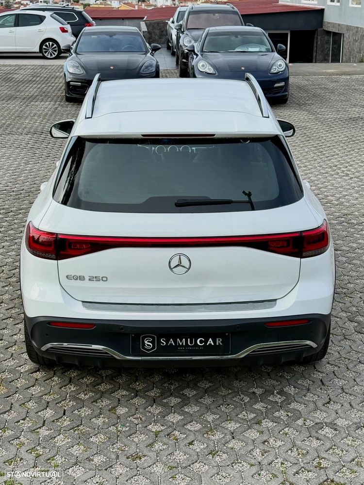 Mercedes-Benz EQB 250+ AMG Line - 8