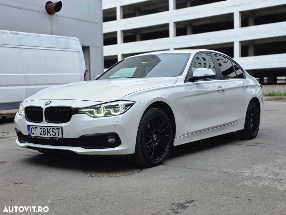 BMW Seria 3 320d Aut. xDrive - 14